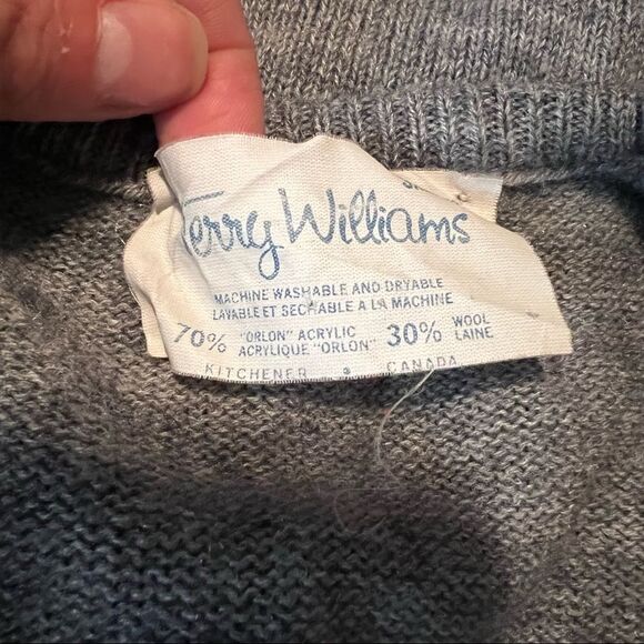 Terry Williams grey wool blend sweater vest - Picture 4 of 8